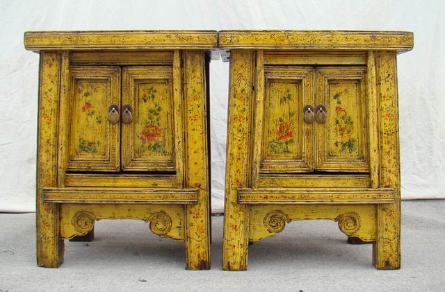 黃描彩小柜|painted small cabinet