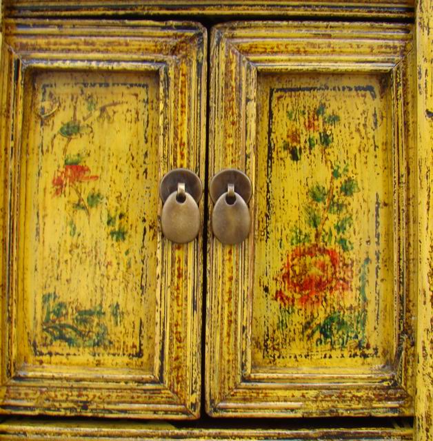 黃描彩小柜|painted small cabinet