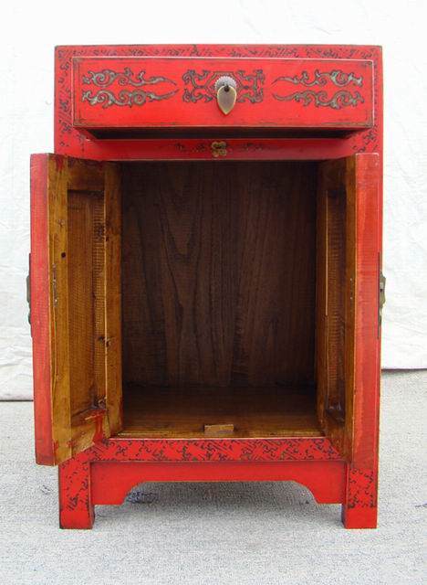 紅描彩小柜|red painted small cabinet