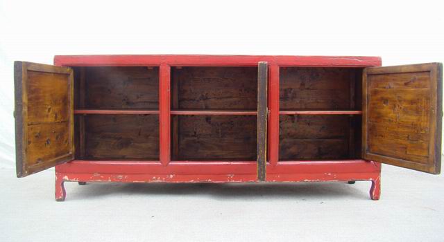 紅三門描彩柜|Color-painted low cabinet