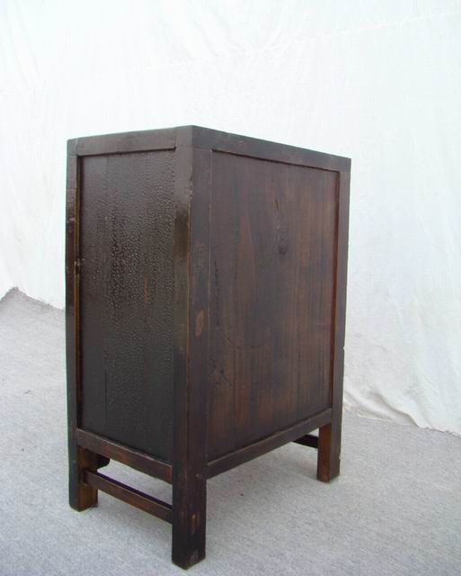 二門五彩柜|Color-painted twin cabinet