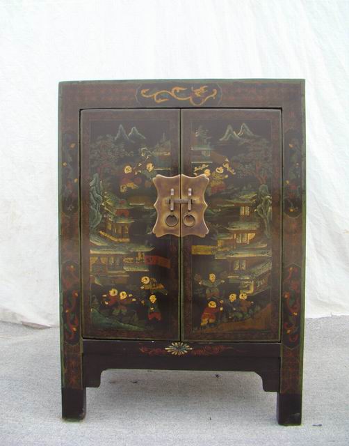 描彩二門柜|Color-painted twin cabinet