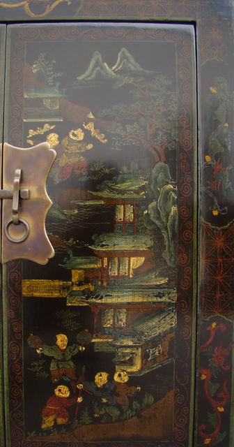 描彩二門柜|Color-painted twin cabinet