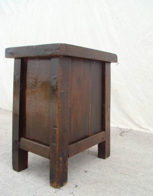 二門床頭柜|Color-painted twin cabinet